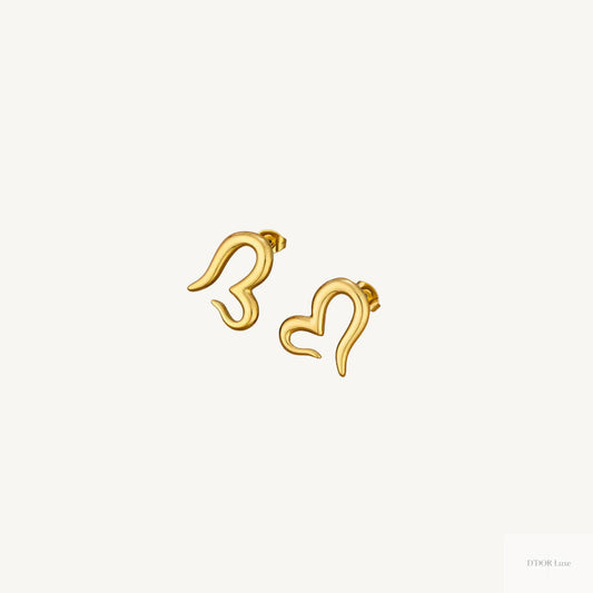Contour Heart Studs - D’DOR Luxe